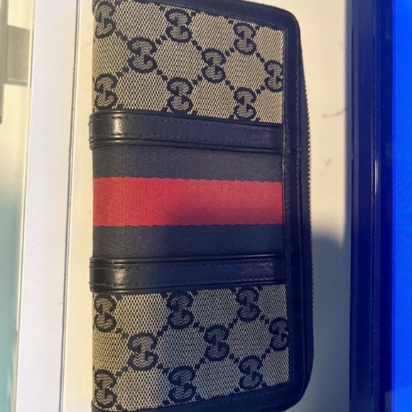 GG Canvas Canvas Continental Wallet - Picture 2 of 4